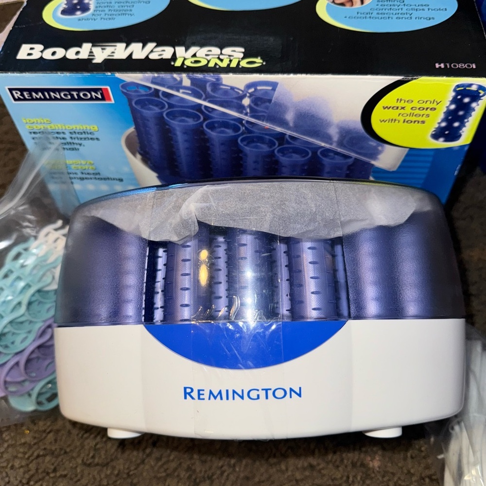Remington Body Waves Ionic Rollers - Blue and White